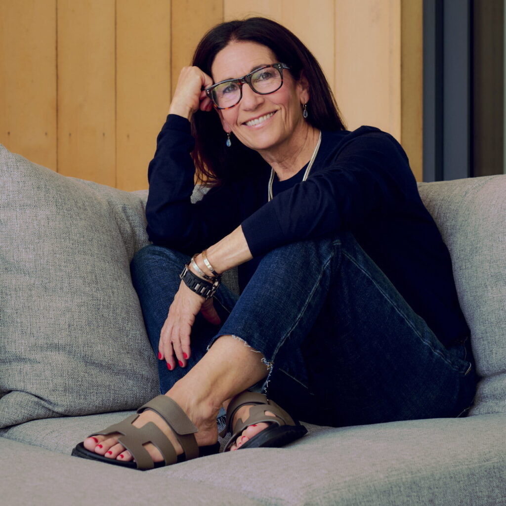 Bobbi Brown leaving Bobbi Brown